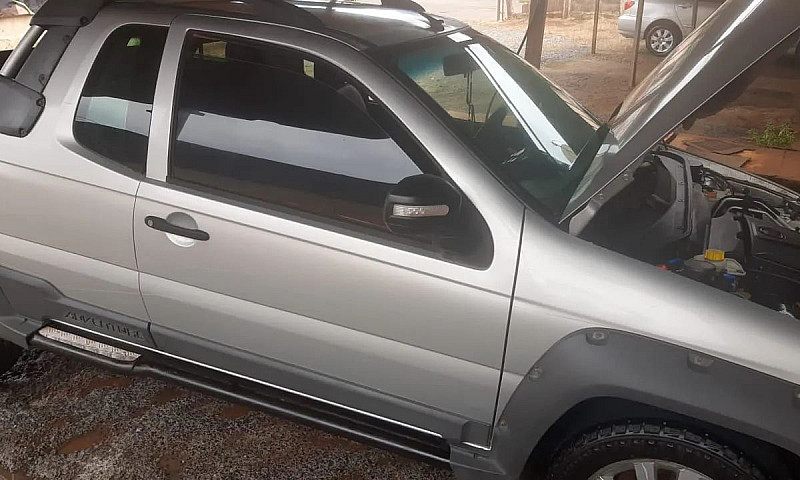 Fiat Strada Adventur...
