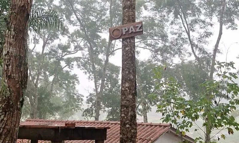 Casa Rústica Com Vis...