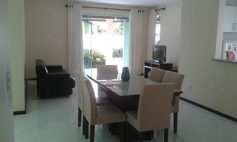 Casa Em Condominio F...