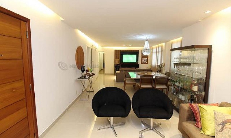 Apartamento À Venda ...