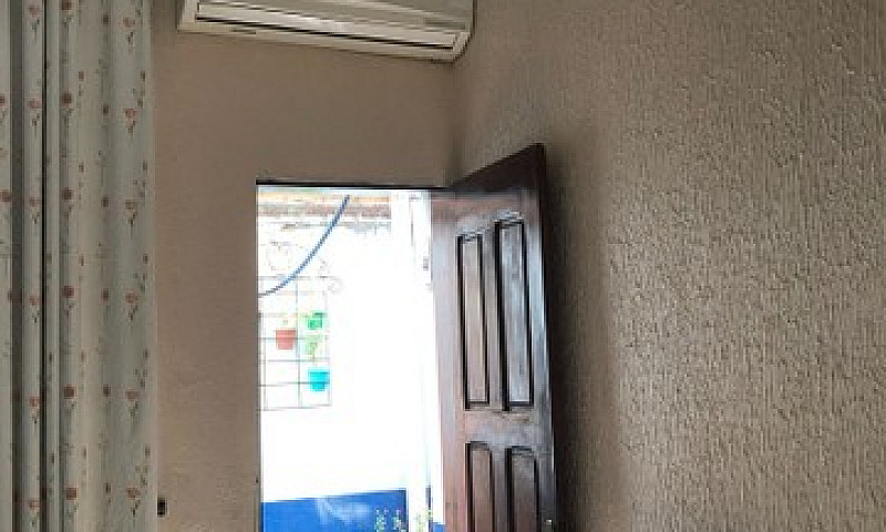 Quarto-Suite Semimob...