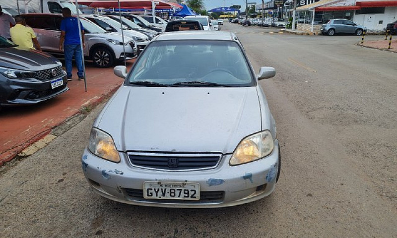 Honda Civic 2000...