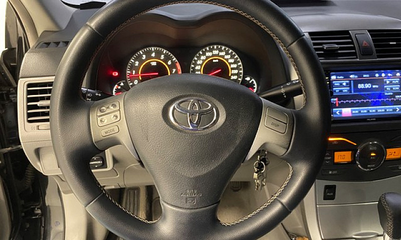 Toyota Corolla Gli 1...