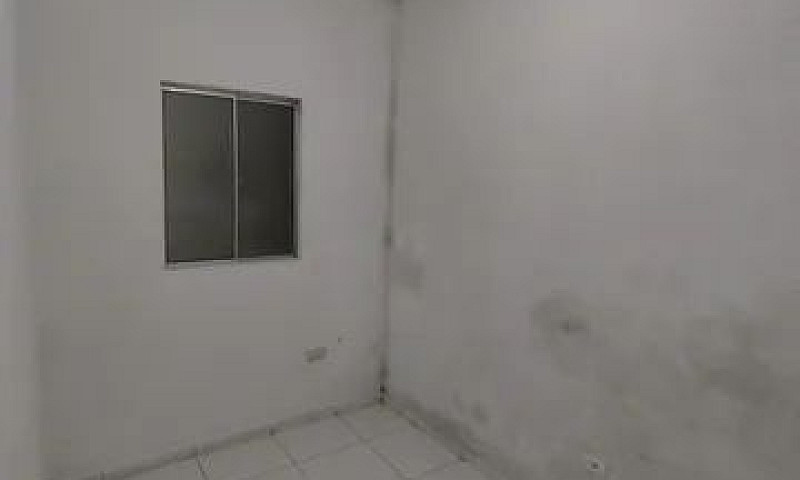 Casa Com 2 Quartos P...