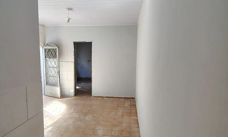 Aluga-Se Casa Qnm 34...