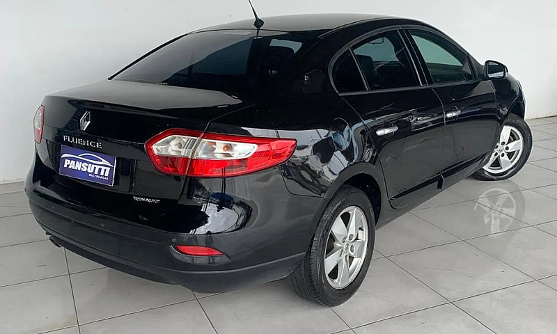 Renault Fluence Sed....