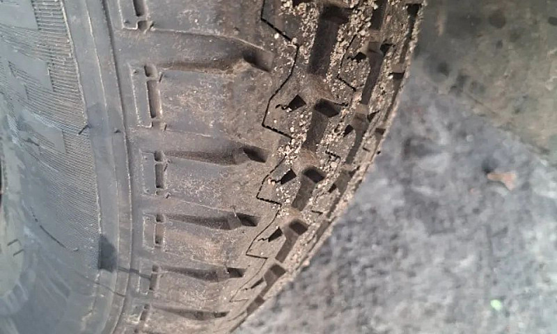 Volkswagen Kombi Pic...