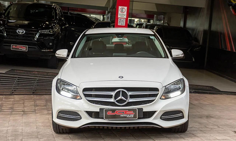 Mercedes-Benz C-180 ...
