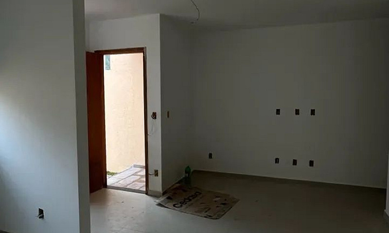 Casa Nova 3 Quartos...