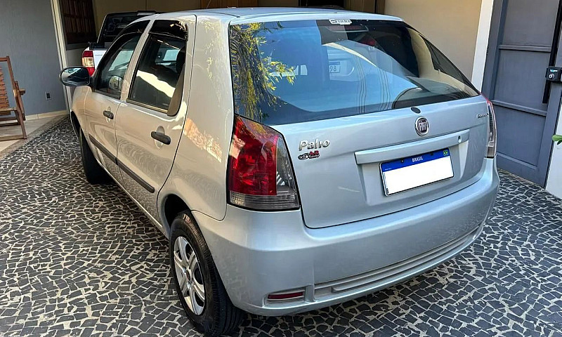 Fiat Palio 1.0 Econo...