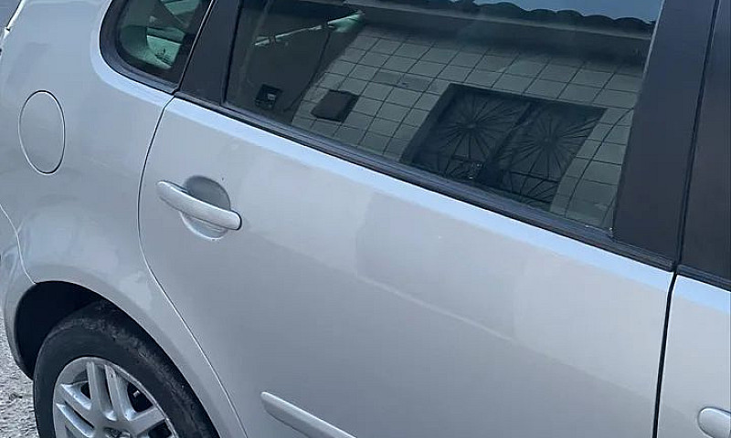 Volkswagen Polo Seda...