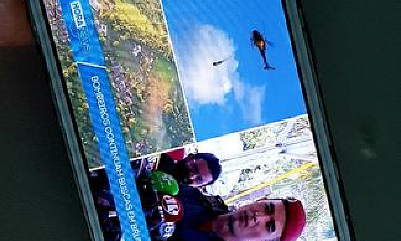 Samsung Galaxy Win 2...