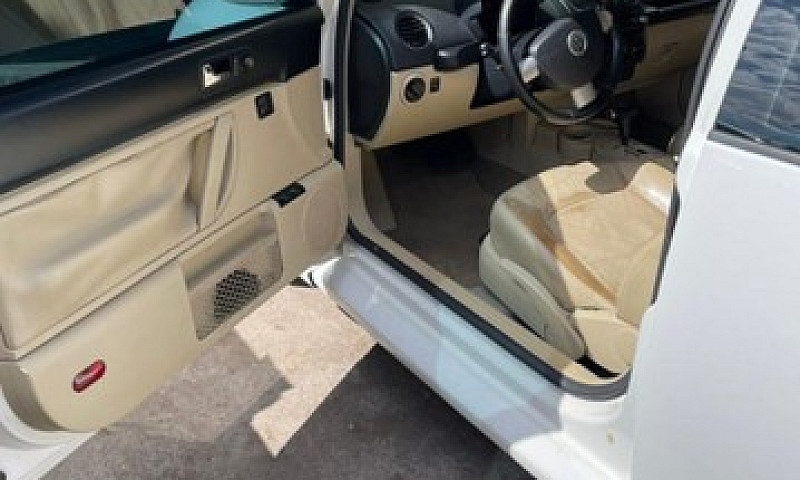 Vendo Vw New Beetle ...