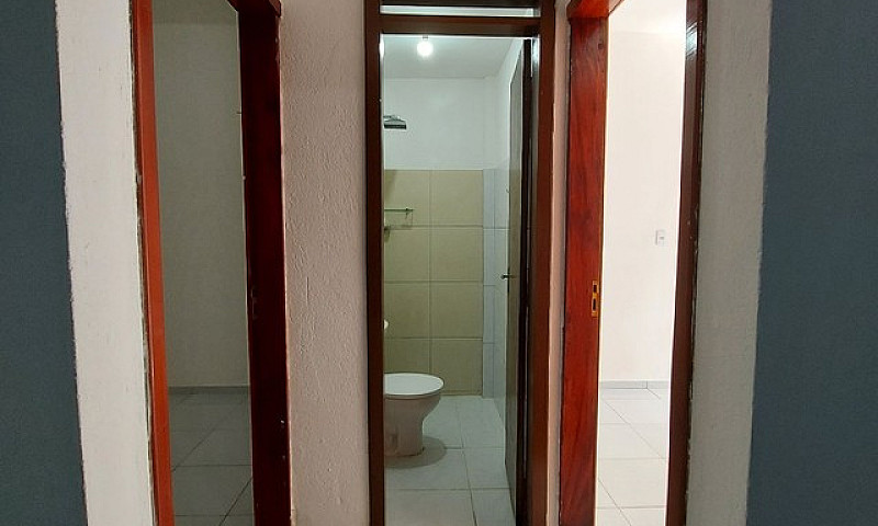 Casa P/ Alugar R$ 65...