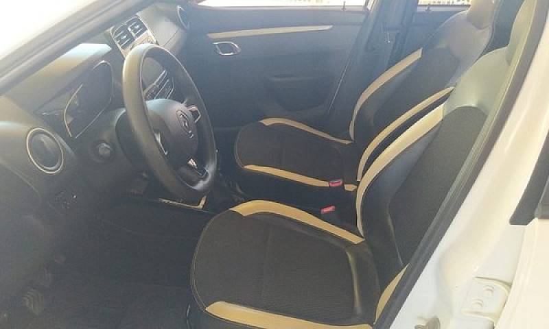 Kwid Intense 1.0 Fle...