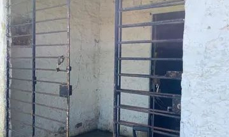 Vendo Casa...