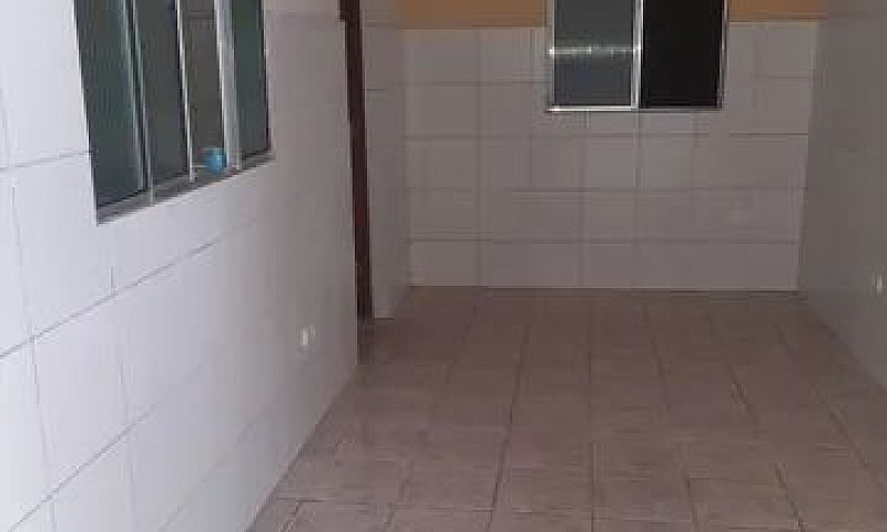 Alugo Casa Com 2 Qua...
