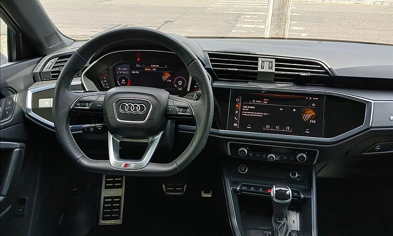 Audi Q3 2.0 40 Tfsi ...