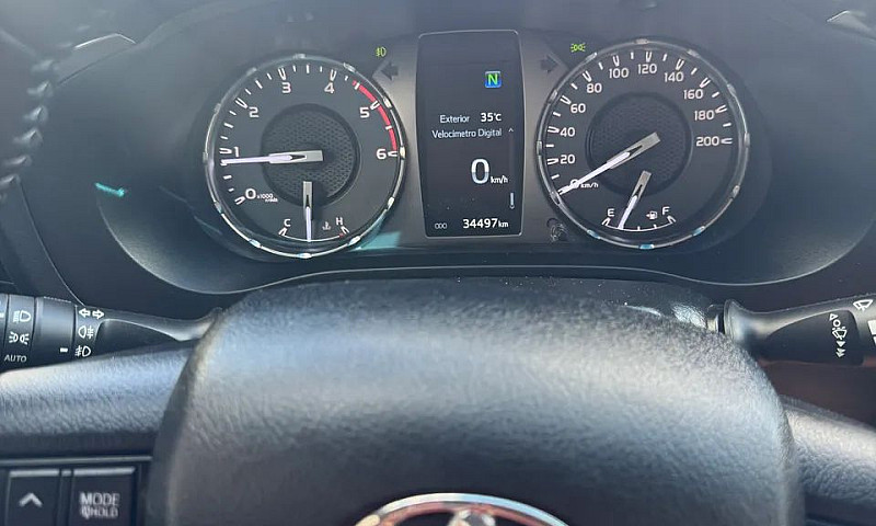 Hilux Srv 2024 Único...