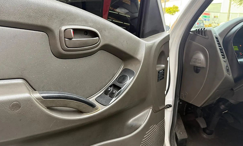 Hyundai Hr 2.5 Tci D...