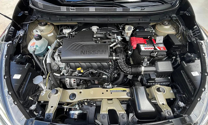 Nissan Kicks Sense 1...