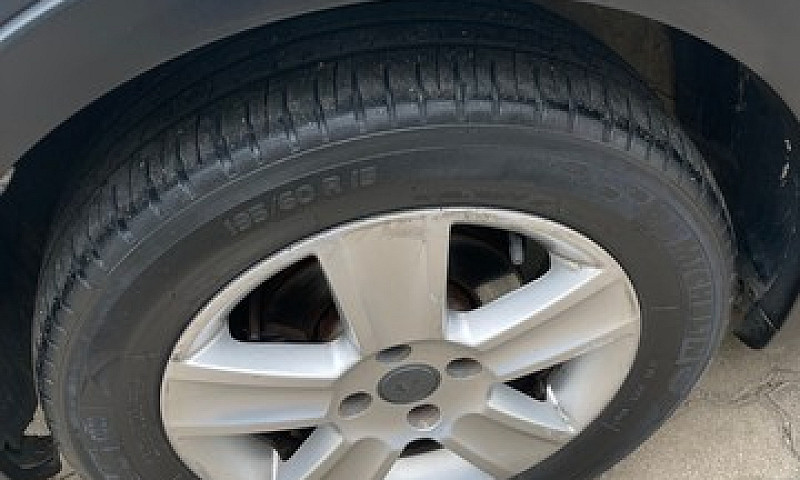 Vw Saveiro 1.6 Ce Cr...