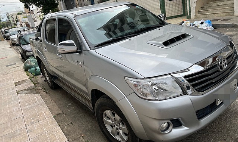 Hilux 2015 Muito Nov...