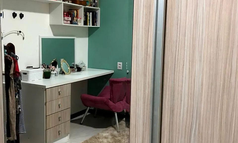 Aluga-Se Excelente C...