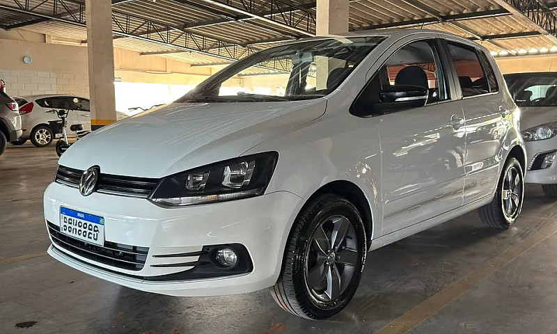 Volkswagen Fox Conne...