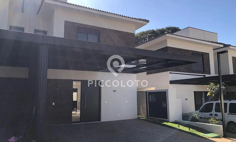 Sobrado À Venda Em C...