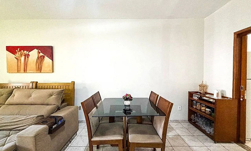 Casa Com 3 Dormitóri...