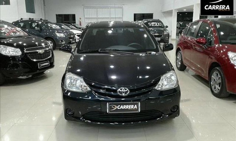 Toyota Etios 1.3 Xs ...