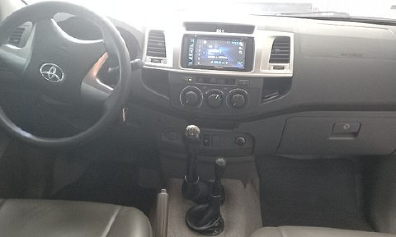 Hilux  2015...