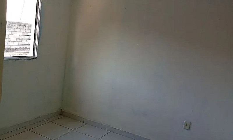 550$ Kitnet 2 Comodo...