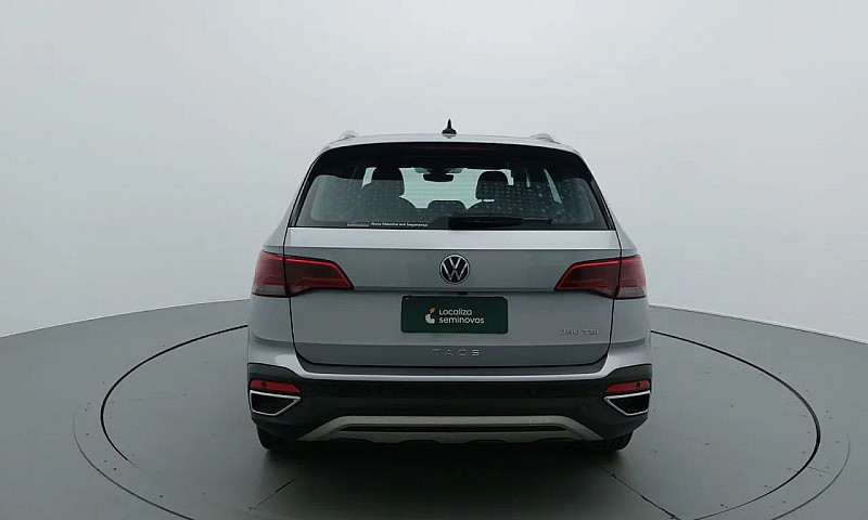 Volkswagen Taos High...