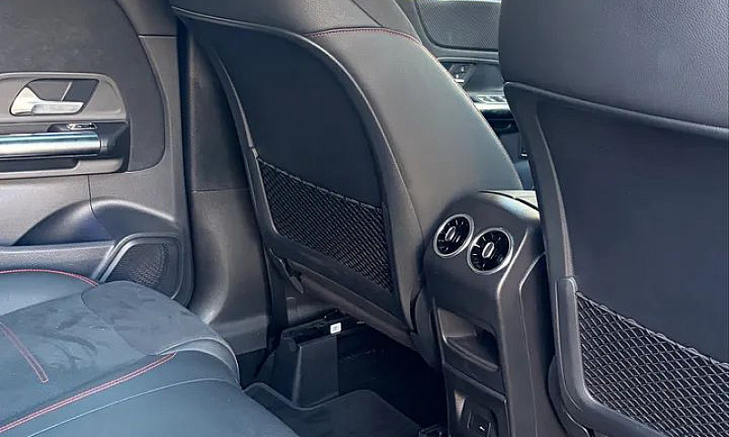 Mercedes-Benz Gla-20...