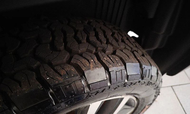Fiat Toro Volcano 2....