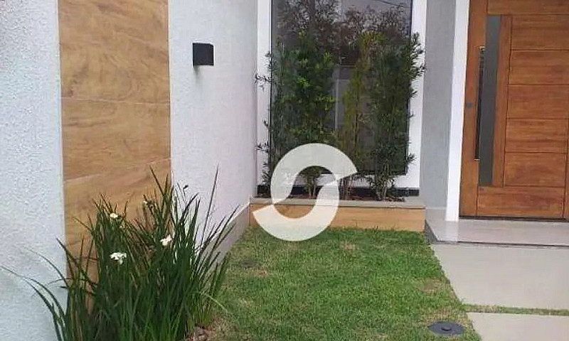 Casa Com 3 Dormitóri...