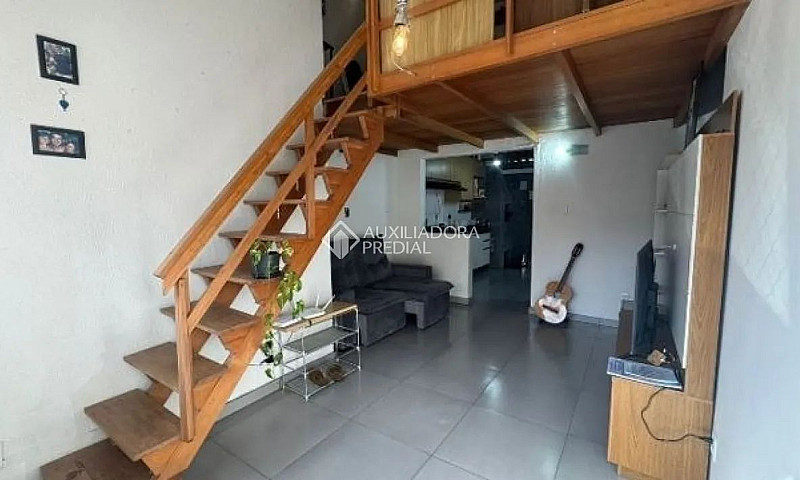 Casa Em Condomínio N...