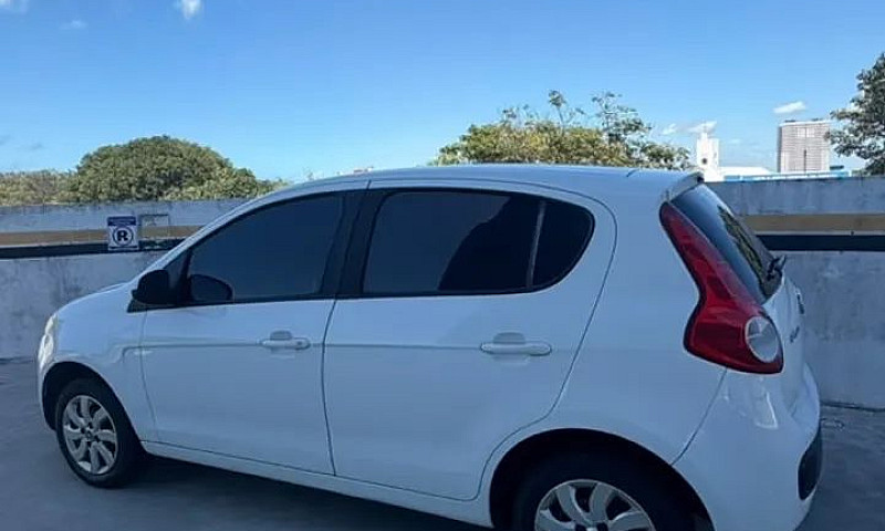 Fiat Palio Attractiv...