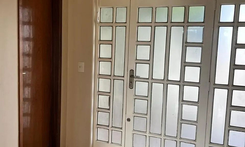 Aluguel Casa Arnique...