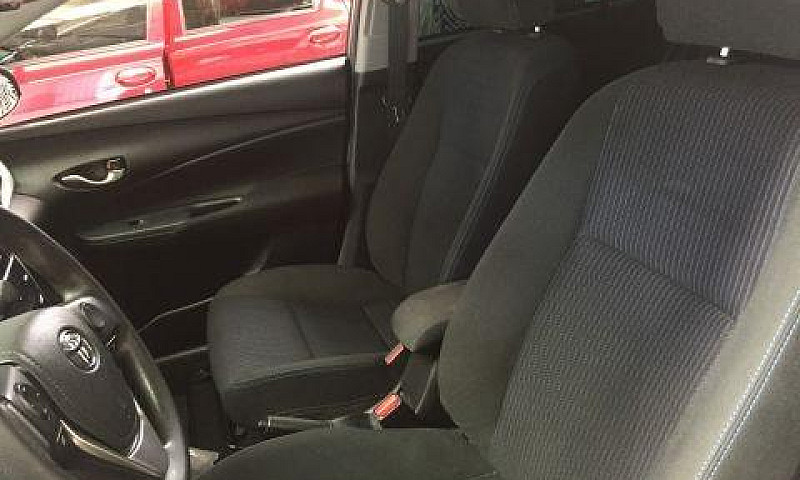 Toyota Yaris 2018/20...
