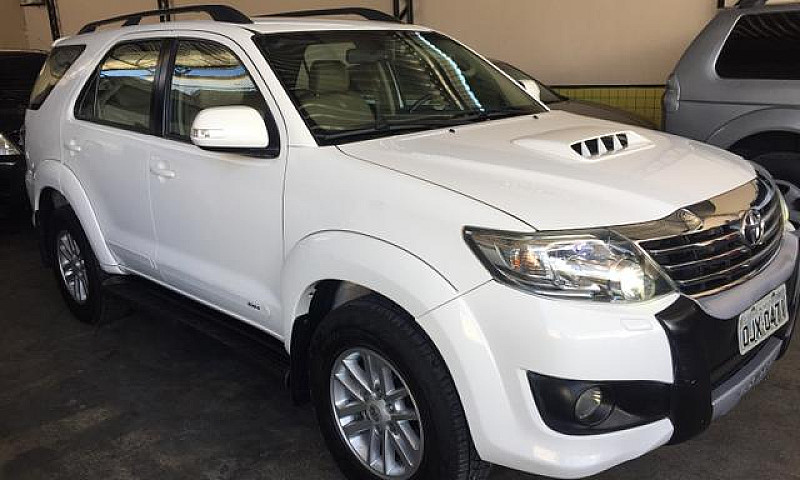 Hilux Sw-4 Srv 3.0 4...