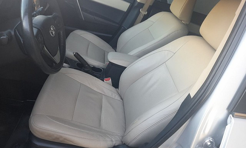 Toyota Corola Altis ...
