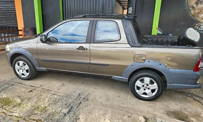 Fiat Strada 1.4 2012...