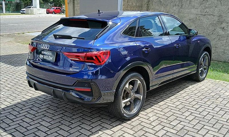 Audi Q3 2.0 40 Tfsi ...