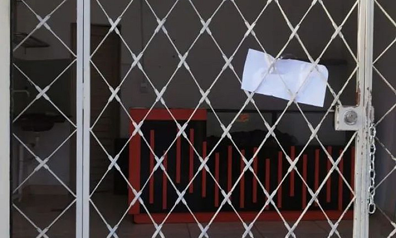 A Lugar Ponto Comerc...