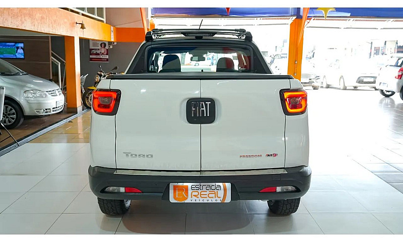 Fiat Toro Freedom 1....