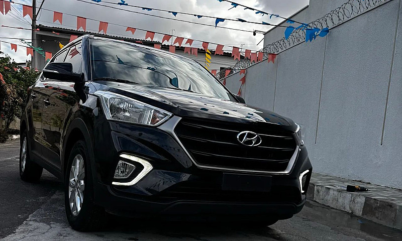 Hyundai Creta Action...
