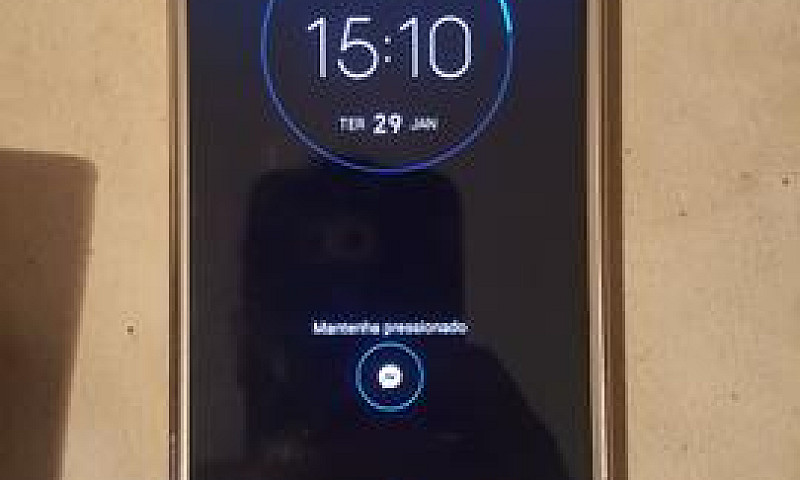Moto E4 Plus (Rolo E...